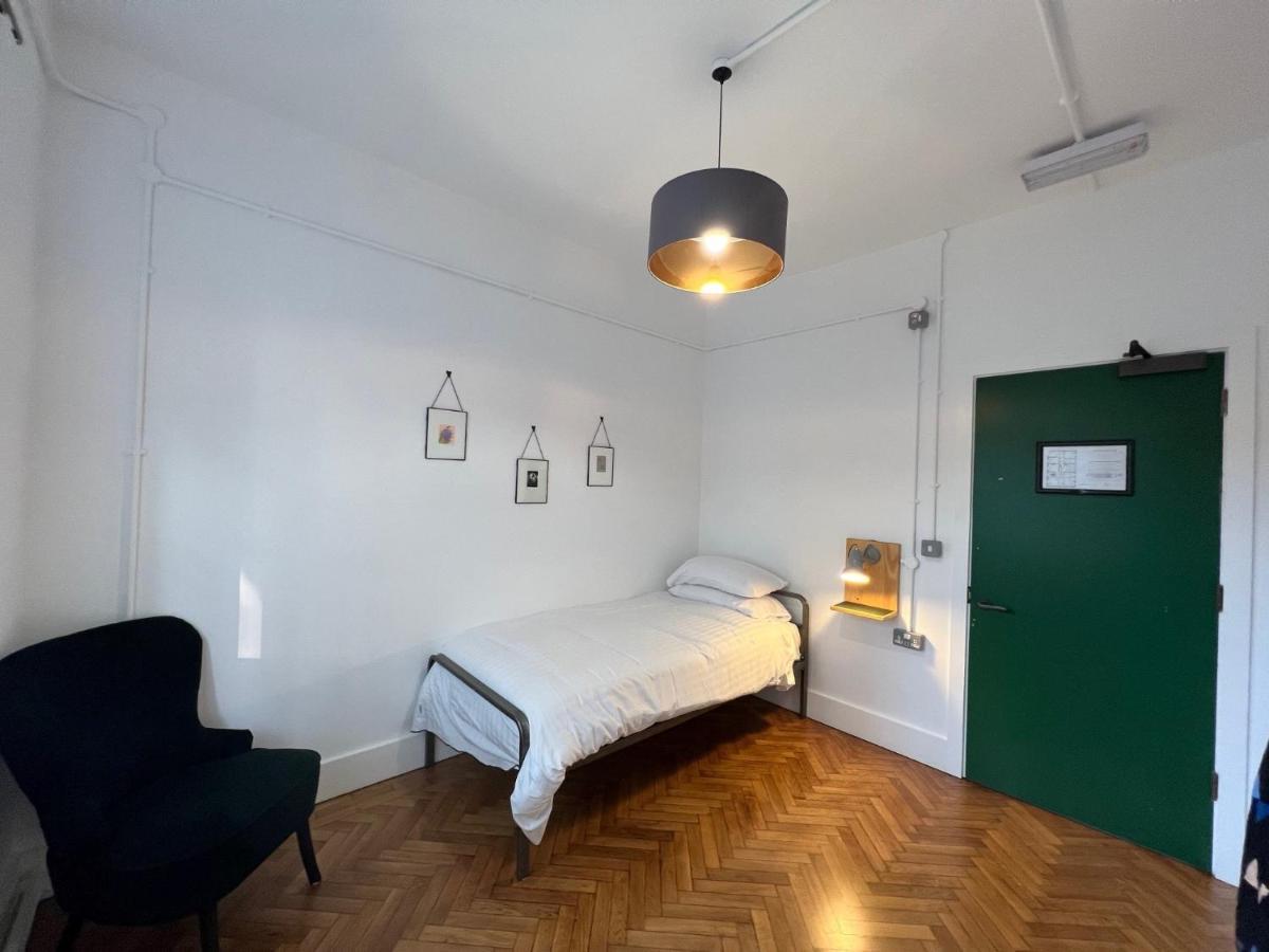 The Bristol Wing Hostel Exterior foto